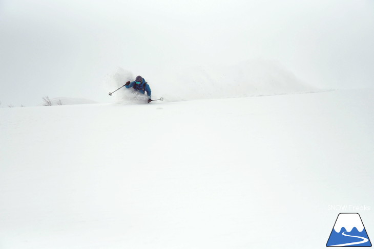 いざ極寒パウダーへ！占冠バックカントリースキー・Backcountry Skiing！